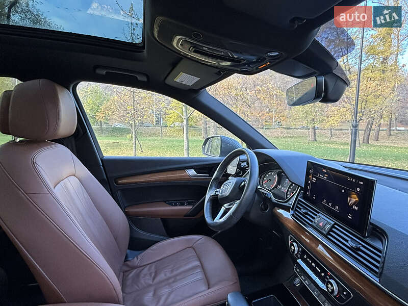 Внедорожник / Кроссовер Audi Q5 2022 в Киеве