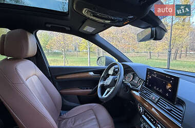 Позашляховик / Кросовер Audi Q5 2022 в 