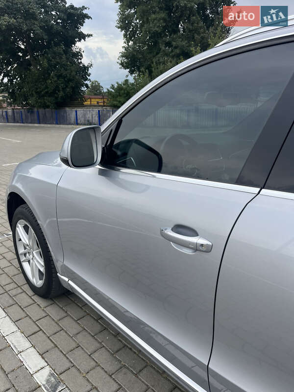 Позашляховик / Кросовер Audi Q5 2015 в Тернополі