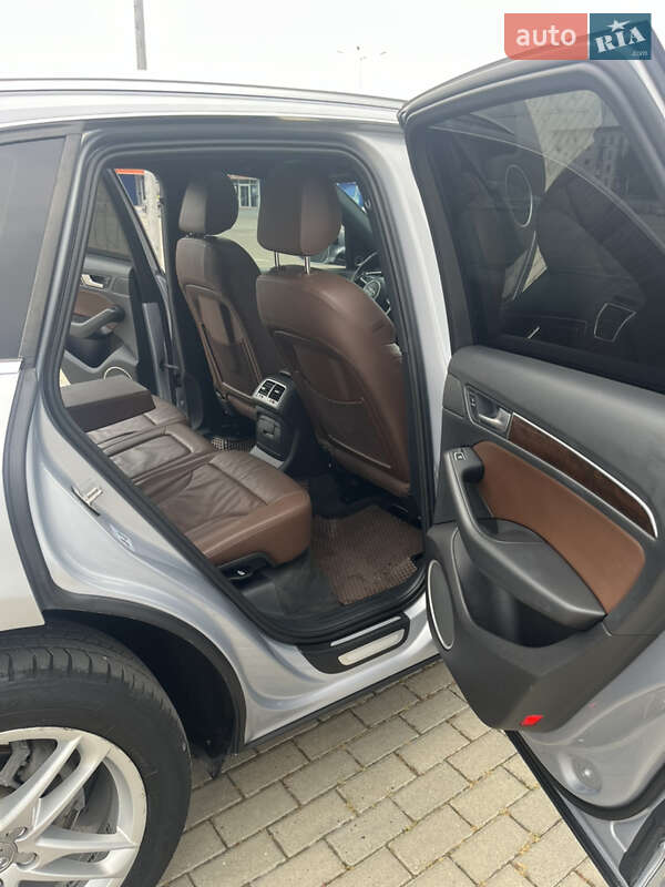 Позашляховик / Кросовер Audi Q5 2015 в Тернополі