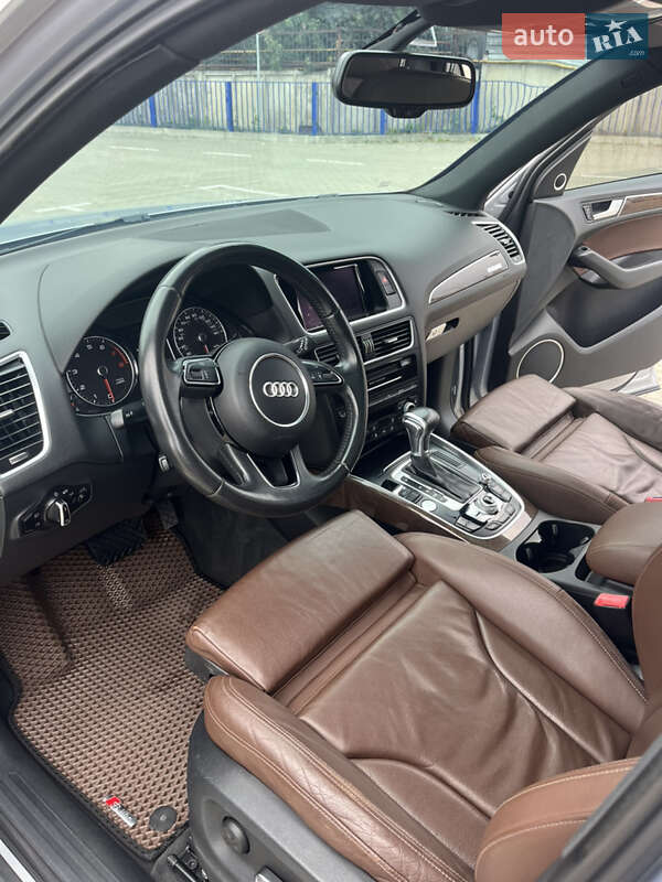 Позашляховик / Кросовер Audi Q5 2015 в Тернополі