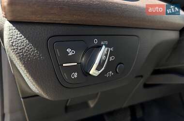 Позашляховик / Кросовер Audi Q5 2020 в 