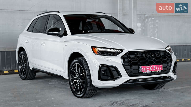 Позашляховик / Кросовер Audi Q5 2023 в Рівному