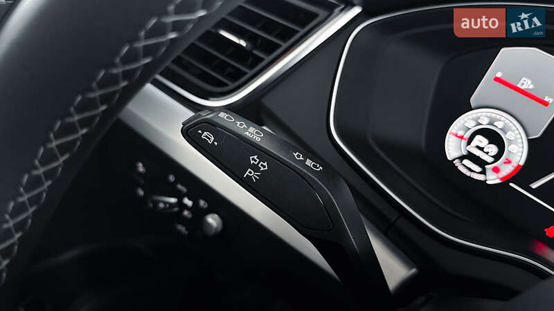 Позашляховик / Кросовер Audi Q5 2023 в Рівному