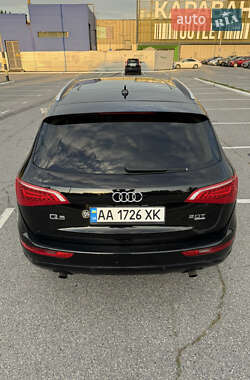 Позашляховик / Кросовер Audi Q5 2011 в 