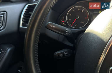 Позашляховик / Кросовер Audi Q5 2012 в 