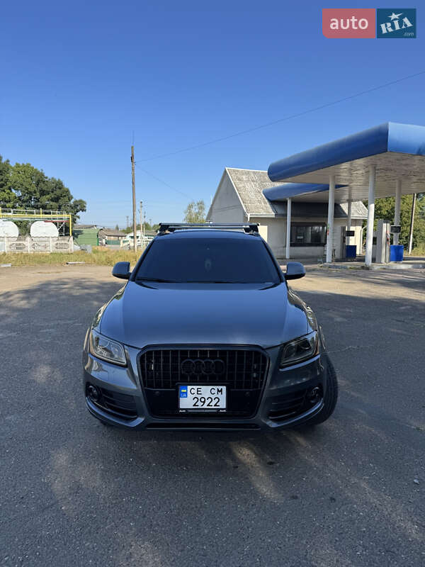 Внедорожник / Кроссовер Audi Q5 2015 в Новоселице