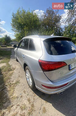 Внедорожник / Кроссовер Audi Q5 2015 в 