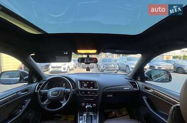 Позашляховик / Кросовер Audi Q5 2015 в 