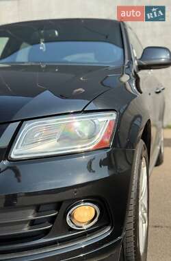 Позашляховик / Кросовер Audi Q5 2014 в 