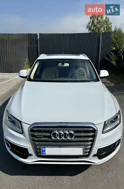 Позашляховик / Кросовер Audi Q5 2015 в Києві