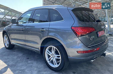 Позашляховик / Кросовер Audi Q5 2015 в 