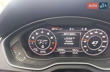 Внедорожник / Кроссовер Audi Q5 2017 в 