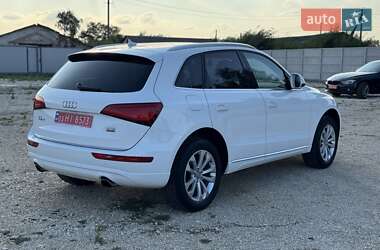 Позашляховик / Кросовер Audi Q5 2015 в 
