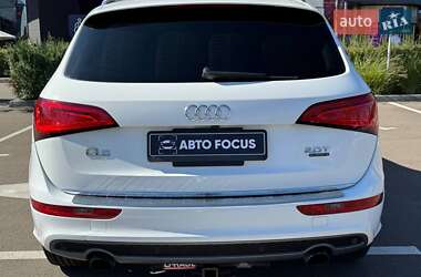 Внедорожник / Кроссовер Audi Q5 2016 в 