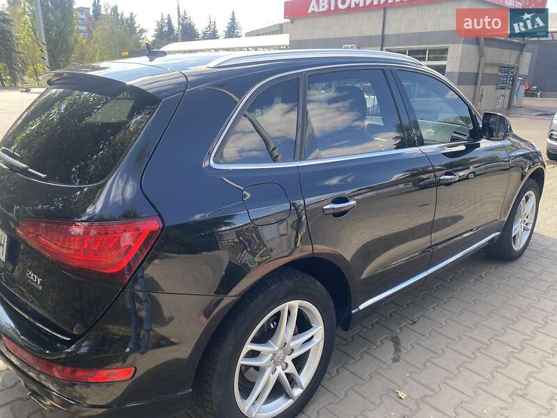 Внедорожник / Кроссовер Audi Q5 2016 в Кривом Роге