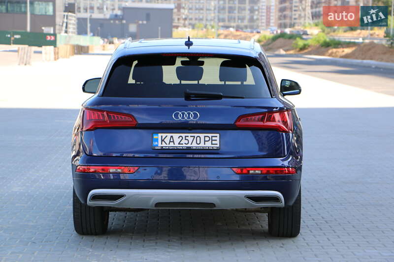 Внедорожник / Кроссовер Audi Q5 2018 в Киеве