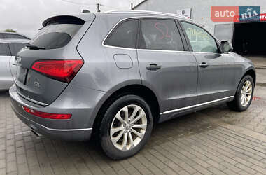 Позашляховик / Кросовер Audi Q5 2015 в 
