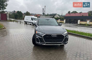 Позашляховик / Кросовер Audi Q5 2022 в 