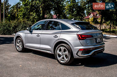 Внедорожник / Кроссовер Audi Q5 2022 в Киеве