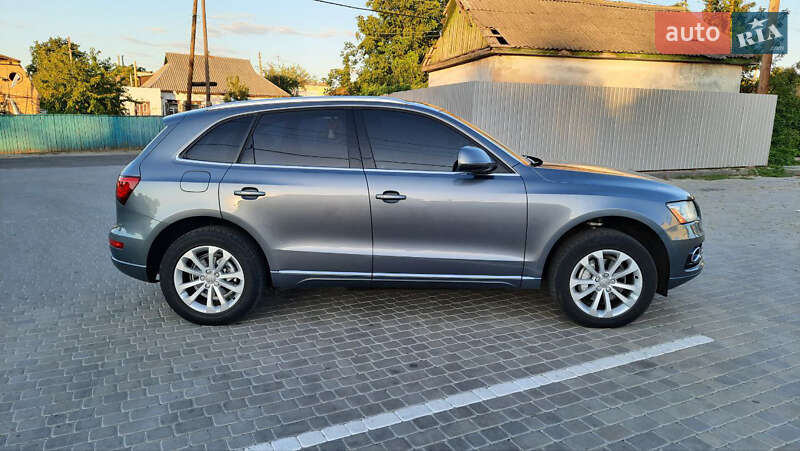 Внедорожник / Кроссовер Audi Q5 2013 в Кременчуге