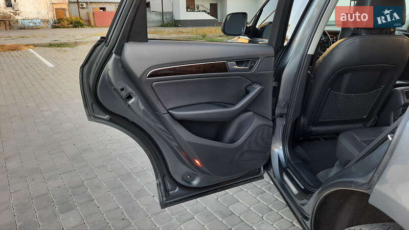 Внедорожник / Кроссовер Audi Q5 2013 в Кременчуге