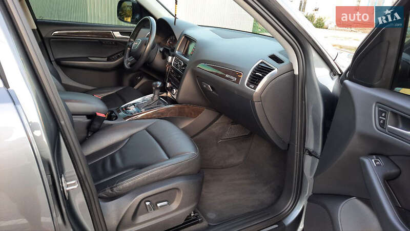 Внедорожник / Кроссовер Audi Q5 2013 в Кременчуге
