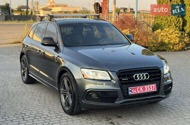 Внедорожник / Кроссовер Audi Q5 2016 в 