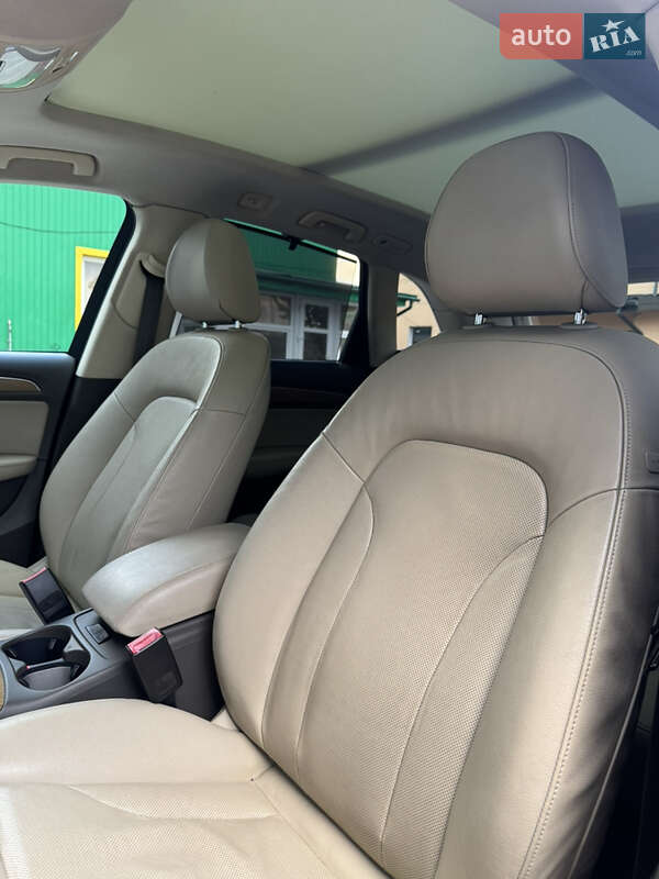 Позашляховик / Кросовер Audi Q5 2013 в Луцьку