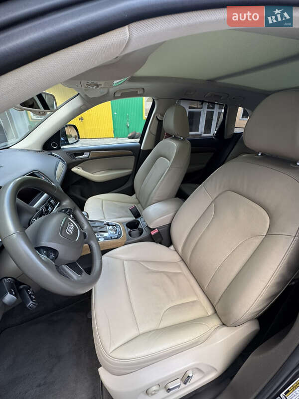 Позашляховик / Кросовер Audi Q5 2013 в Луцьку