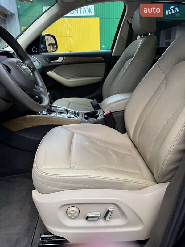 Позашляховик / Кросовер Audi Q5 2013 в Луцьку