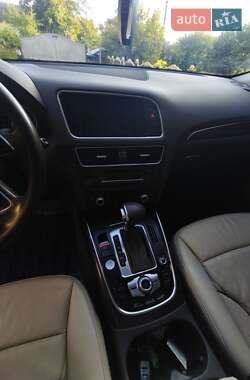 Внедорожник / Кроссовер Audi Q5 2014 в 