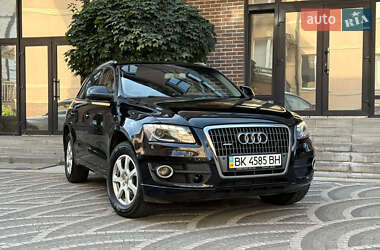 Внедорожник / Кроссовер Audi Q5 2010 в 