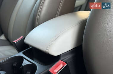 Внедорожник / Кроссовер Audi Q5 2010 в 