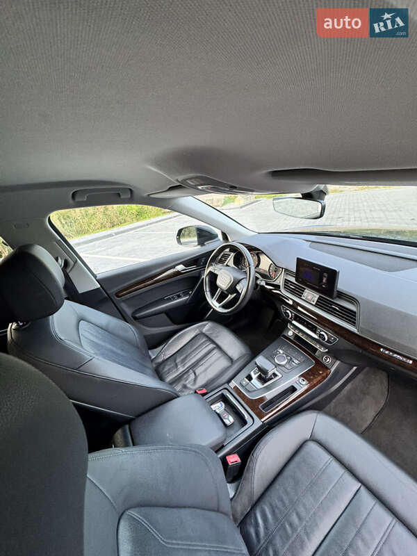 Внедорожник / Кроссовер Audi Q5 2019 в Самборе фото 17 Внедорожник / Кроссовер Audi Q5 2019 в Самборе