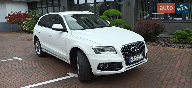 Внедорожник / Кроссовер Audi Q5 2012 в Киеве