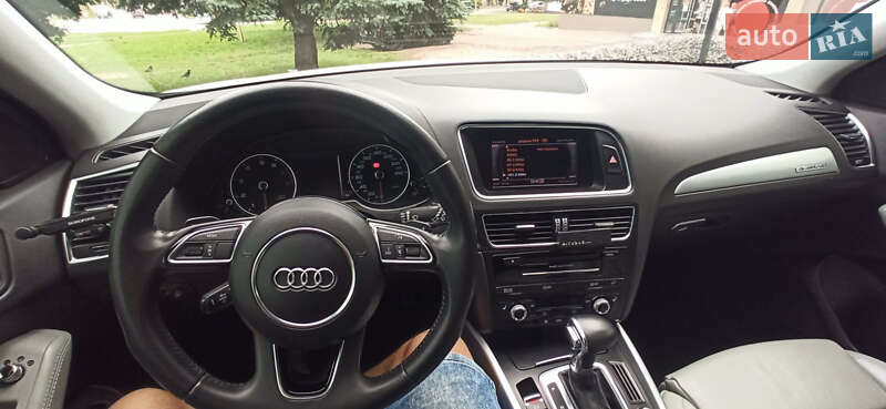 Внедорожник / Кроссовер Audi Q5 2012 в Киеве