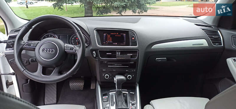 Внедорожник / Кроссовер Audi Q5 2012 в Киеве