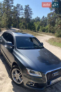 Внедорожник / Кроссовер Audi Q5 2016 в 