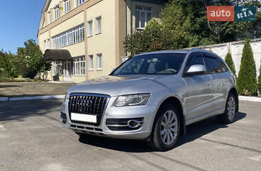 Внедорожник / Кроссовер Audi Q5 2009 в 