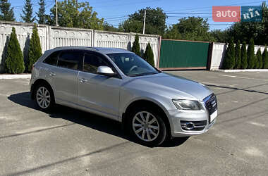 Внедорожник / Кроссовер Audi Q5 2009 в 