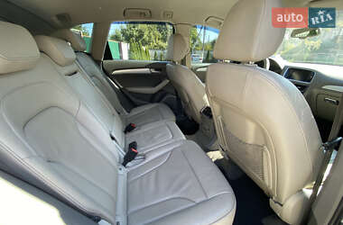 Внедорожник / Кроссовер Audi Q5 2009 в 