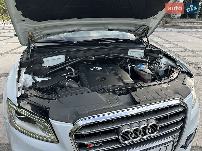 Позашляховик / Кросовер Audi Q5 2016 в Києві