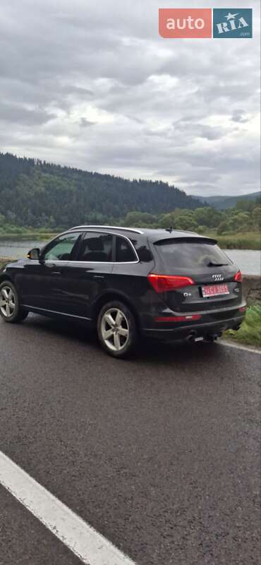 Внедорожник / Кроссовер Audi Q5 2012 в 