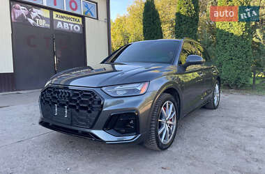 Внедорожник / Кроссовер Audi Q5 2024 в 
