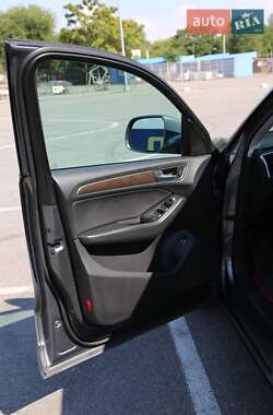 Внедорожник / Кроссовер Audi Q5 2013 в 