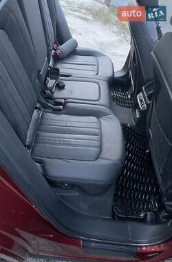 Внедорожник / Кроссовер Audi Q5 2017 в 