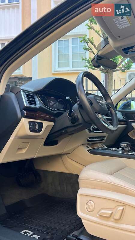 Внедорожник / Кроссовер Audi Q5 2018 в Стрые