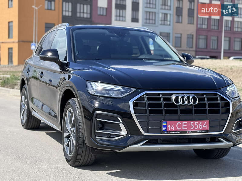 Позашляховик / Кросовер Audi Q5 2020 в Рівному
