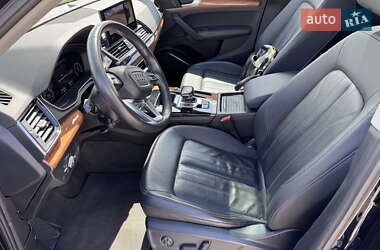 Внедорожник / Кроссовер Audi Q5 2020 в 
